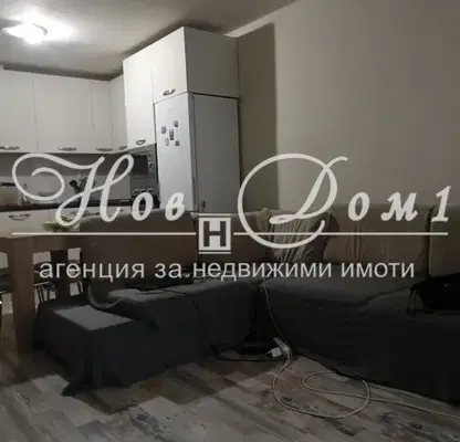 Снимка 2 — Тристаен апартамент във Варна, Трошево