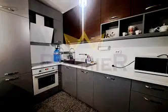 Тристаен апартамент с тераса във Виница, Варна