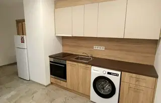 Тристаен апартамент с удобна локация в кв. Витоша, София