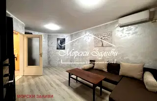 Тристаен апартамент с паркомясто във Възраждане, Бургас