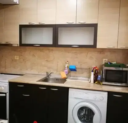 Снимка 2 — Тристаен апартамент с обзавеждане в кв. Възраждане, Бургас