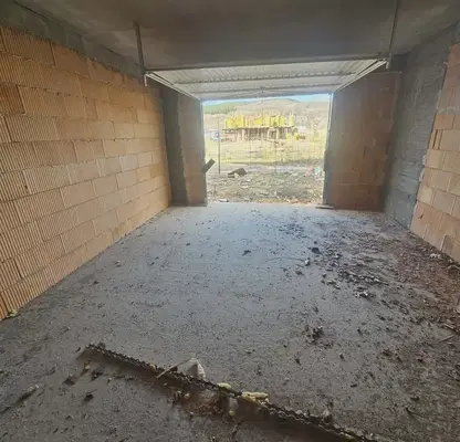 Photo 2 — Garage/Parking in Kyrdjali, Vyzrojdenci