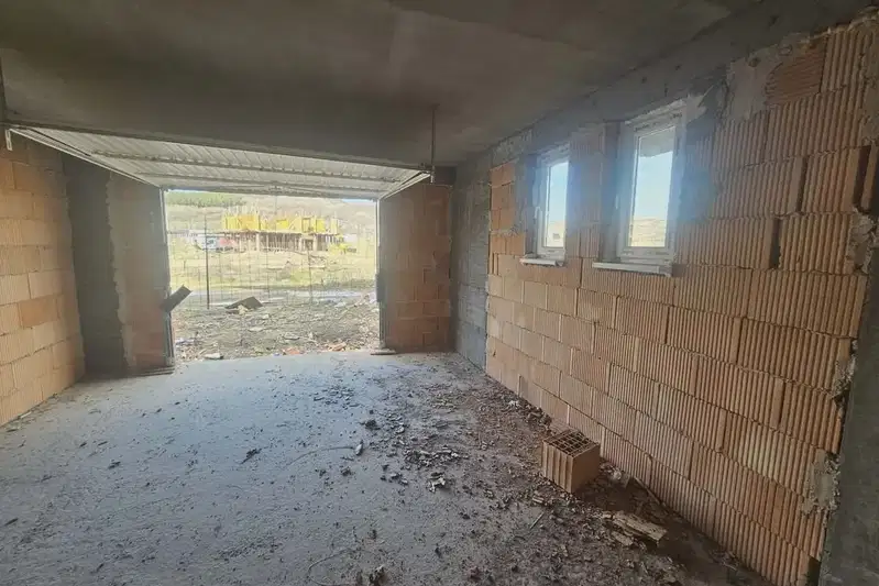 Garage/Parking in Kyrdjali, Vyzrojdenci