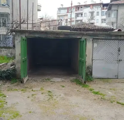 Снимка 4 — Гараж/Паркомясто в Пловдив, Център