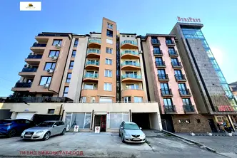 Гараж/Паркомясто в София, Център