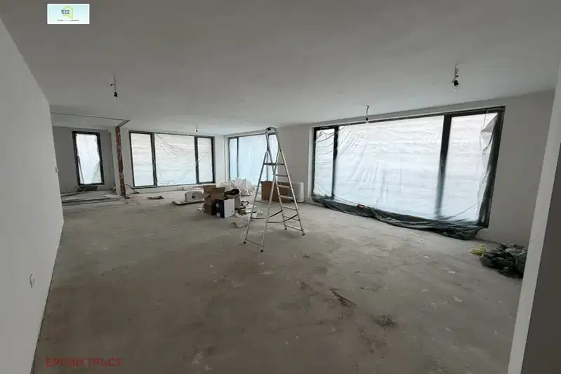 4-bedroom apartment in Sofiya, Boyana