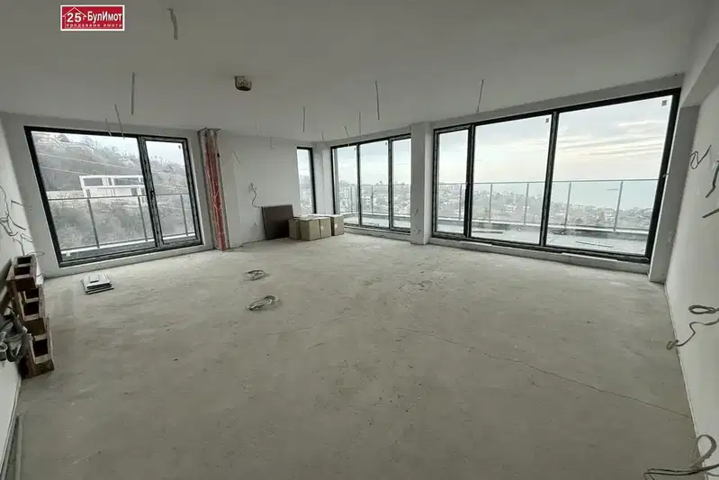 4-bedroom apartment in Varna, Briz