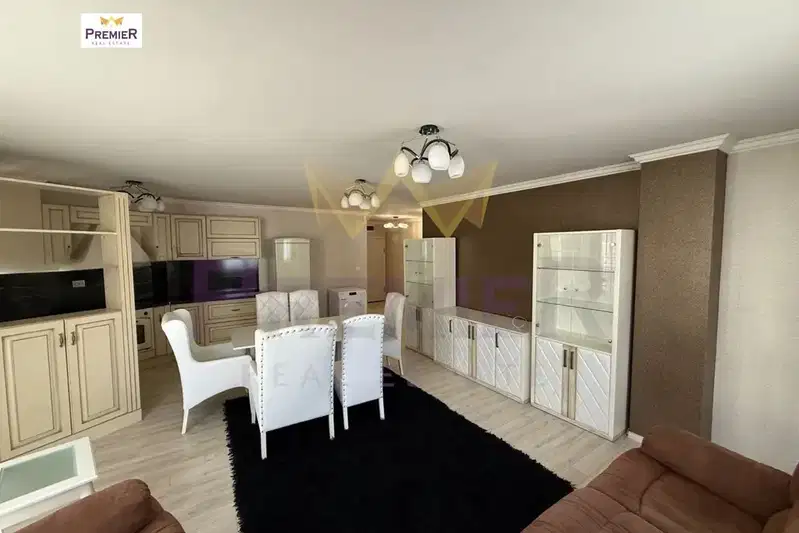 Spacious four-room apartment with two terraces in the center of Burgas