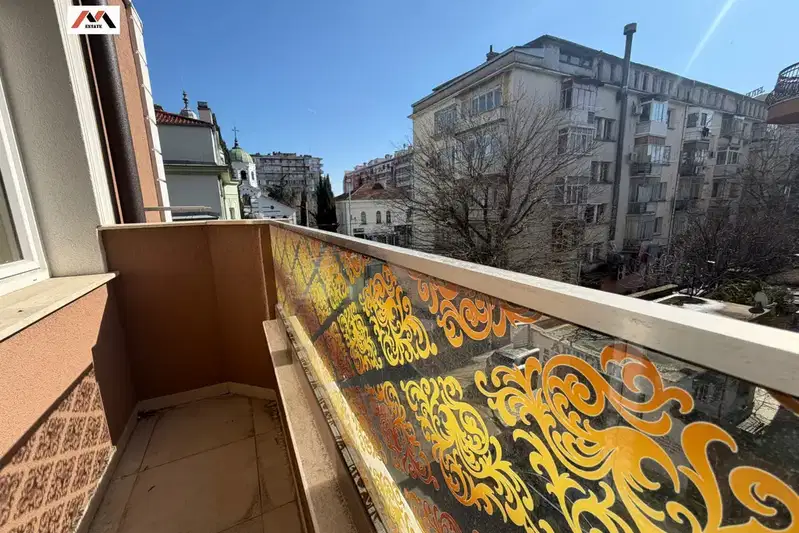 4-bedroom apartment in Stara Zagora, Centyr