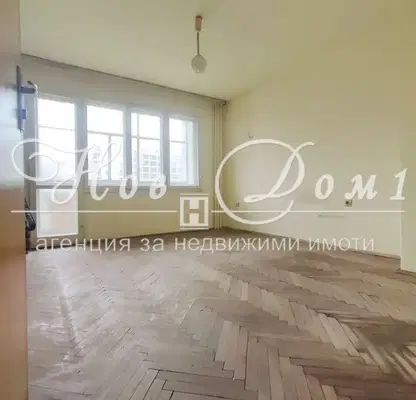 Снимка 3 — Четиристаен апартамент с три тераси в квартал Чайка, Варна