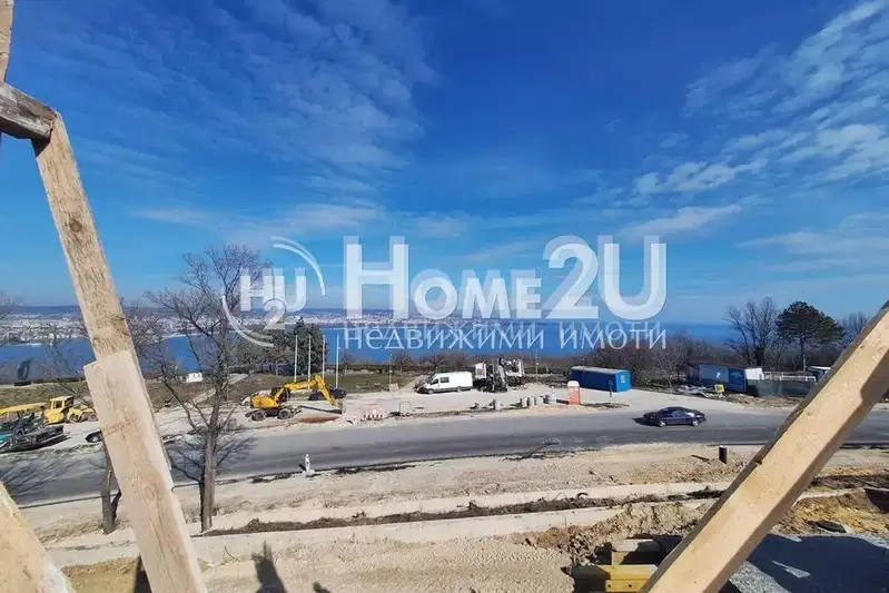 4-bedroom apartment in Varna, Galata
