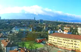 Многостаен апартамент в София, Гео Милев