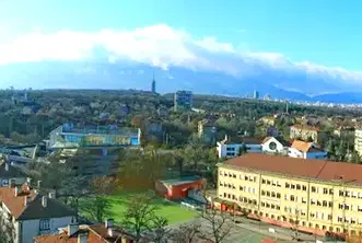 Многостаен апартамент в София, Гео Милев