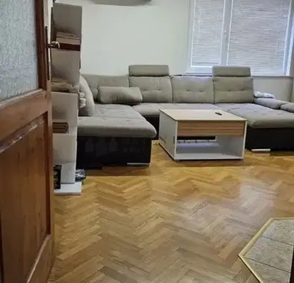 Снимка 3 — Многостаен апартамент във Варна, Колхозен пазар