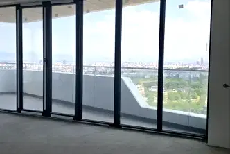 Четиристаен апартамент с панорамна гледка в Кръстова вада, София
