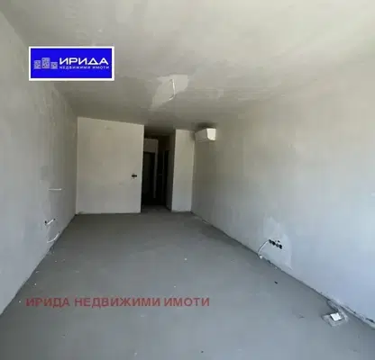 Снимка 3 — Четиристаен апартамент с южно изложение в Манастирски ливади