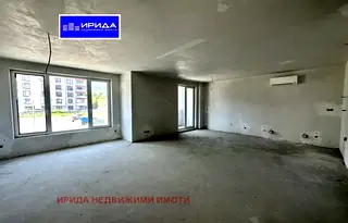 Четиристаен апартамент с южно изложение в Манастирски ливади