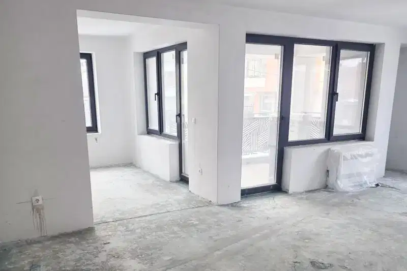 Spacious four-room apartment with southwest aspect in Manastirski Livadi