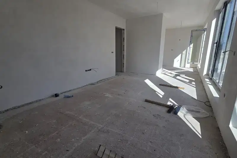 4-bedroom apartment in Sofiya, Mladost 4