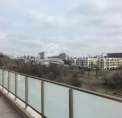 Снимка 4 — Просторен четиристаен апартамент с гледка към Гребна база в Пловдив