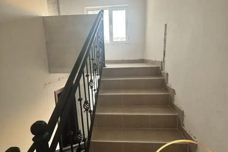 4-bedroom apartment in Haskovo, Ovcharski
