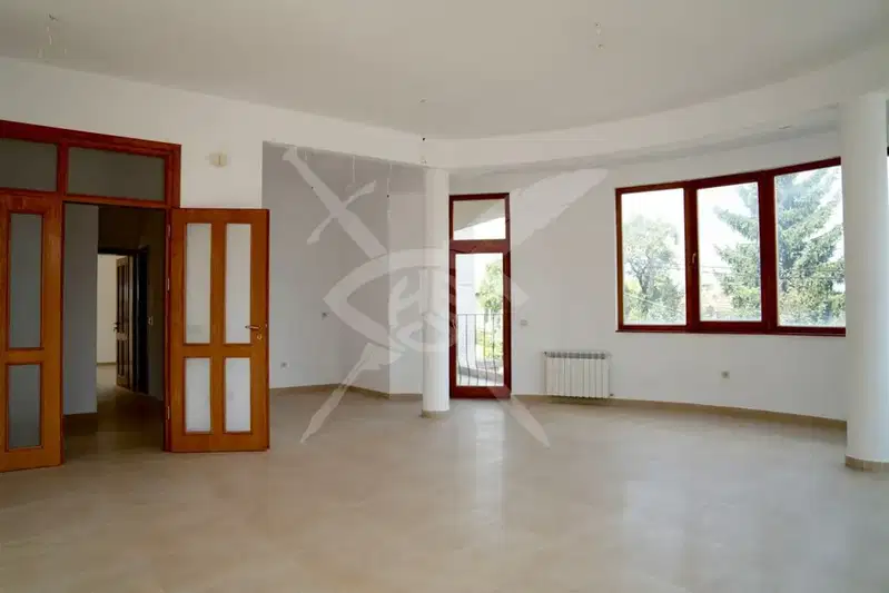 4-bedroom apartment in Sofiya, Simeonovo