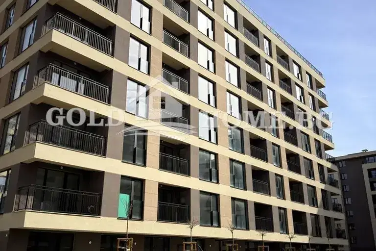4-bedroom apartment in Plovdiv, Trakiya