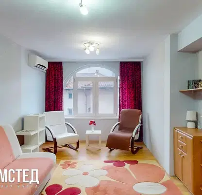 Снимка 2 — Четиристаен апартамент с две бани в ж.к. Възраждане, Бургас