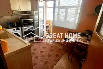 Многостаен апартамент в Търговище, Запад 2