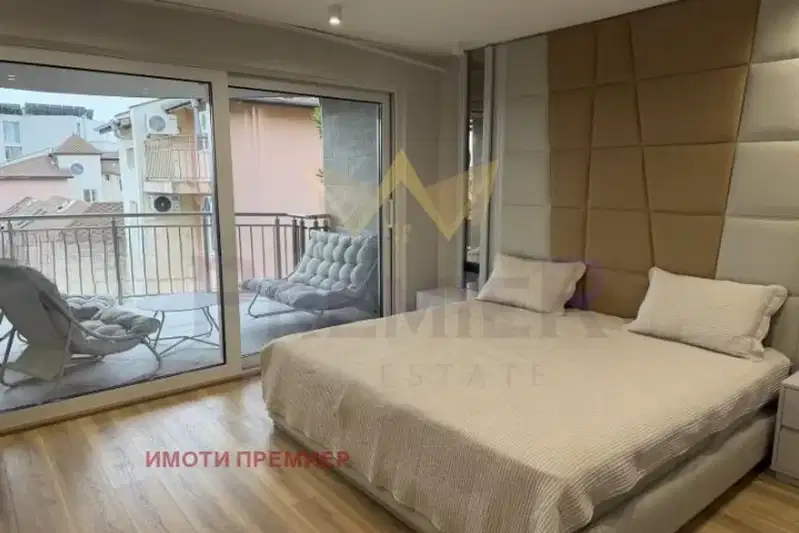 Многостаен апартамент в Бургас, Свети Влас