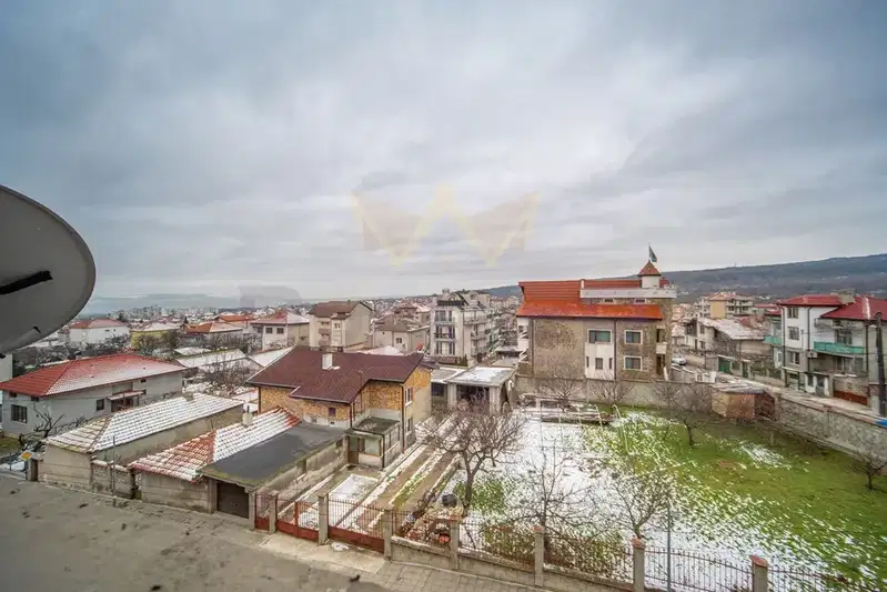 4-bedroom apartment in Oblast Varna, Aksakovo