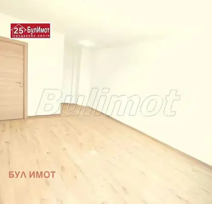 Снимка 2 — Двустаен апартамент в Кайсиева ина