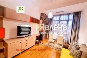Двустаен апартамент в к.к. Св.Св. Константин и Елена