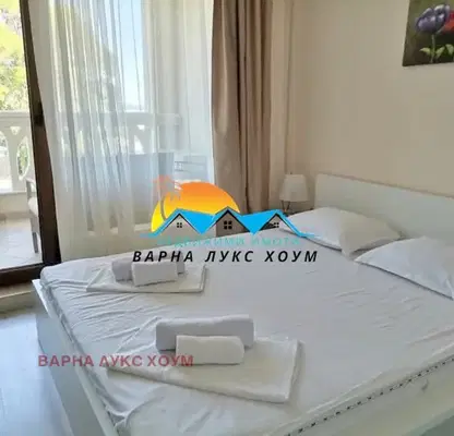 Снимка 4 — Двустаен апартамент с морска панорама в Аспарухово, Варна