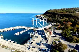 Двустаен апартамент с морска панорама в Аспарухово, Варна