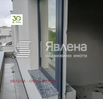 Снимка 2 — Двустаен апартамент с балкон в нова сграда в Базар Левски, Варна