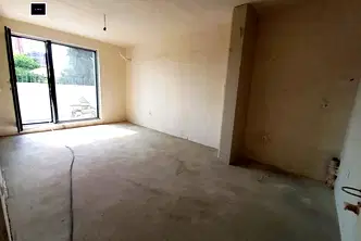 Двустаен апартамент с югозападно изложение в Бриз, Варна