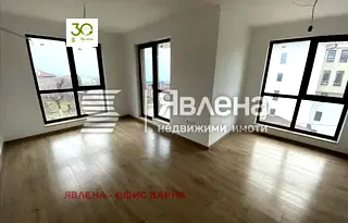 Двустаен апартамент с морска панорама в Бриз, Варна