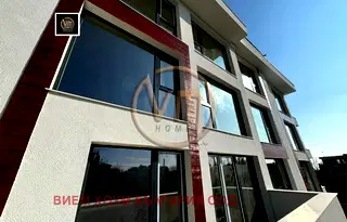 Двустаен апартамент с паркомясто в Бриз, Варна