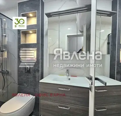 Снимка 2 — Обзаведен двустаен апартамент с функционално разпределение в Бриз