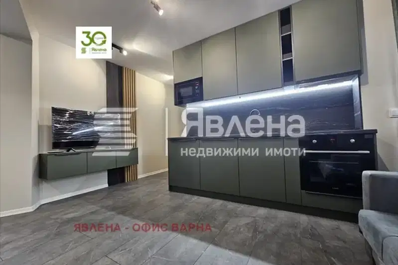 Обзаведен двустаен апартамент с функционално разпределение в Бриз