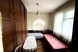 Двустаен апартамент във Велико Търново, Център