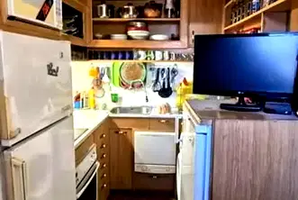 Двустаен апартамент с югозападно изложение в Център, София