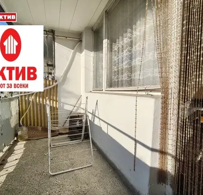 Снимка 3 — Двустаен апартамент в Търговище, Център