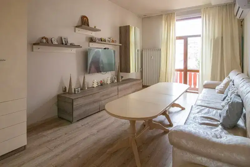 2-bedroom apartment in Sliven, Centyr
