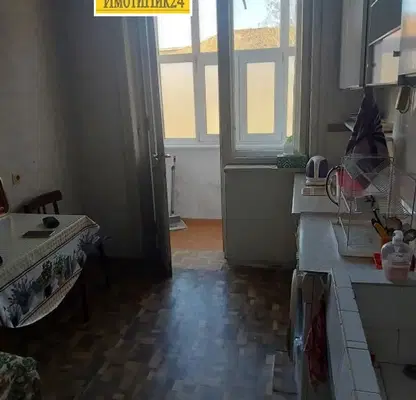 Снимка 4 — Двустаен апартамент с потенциал в центъра на Пловдив на ул. Иван Вазов