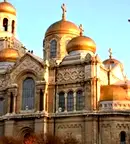 Двустаен апартамент с таванско помещение в Центъра на Варна