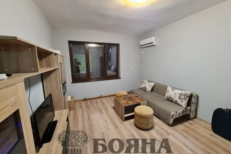 Двустаен апартамент в Русе, Център