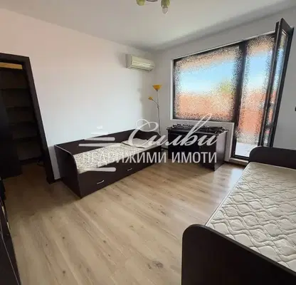 Photo 3 — 2-bedroom apartment in Shumen, Centyr