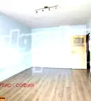 Тристаен апартамент с гледка в Дружба 1, София